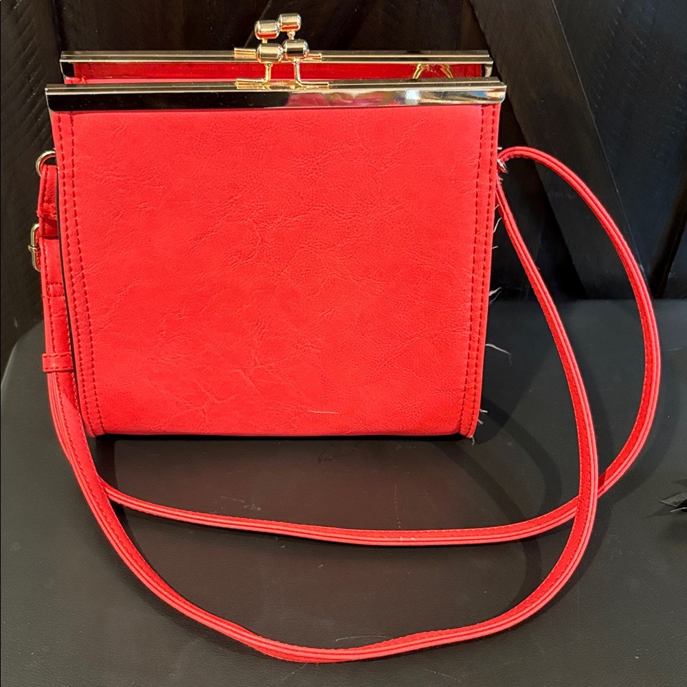 Vintage Red Structured Handbag with Gold Clasp